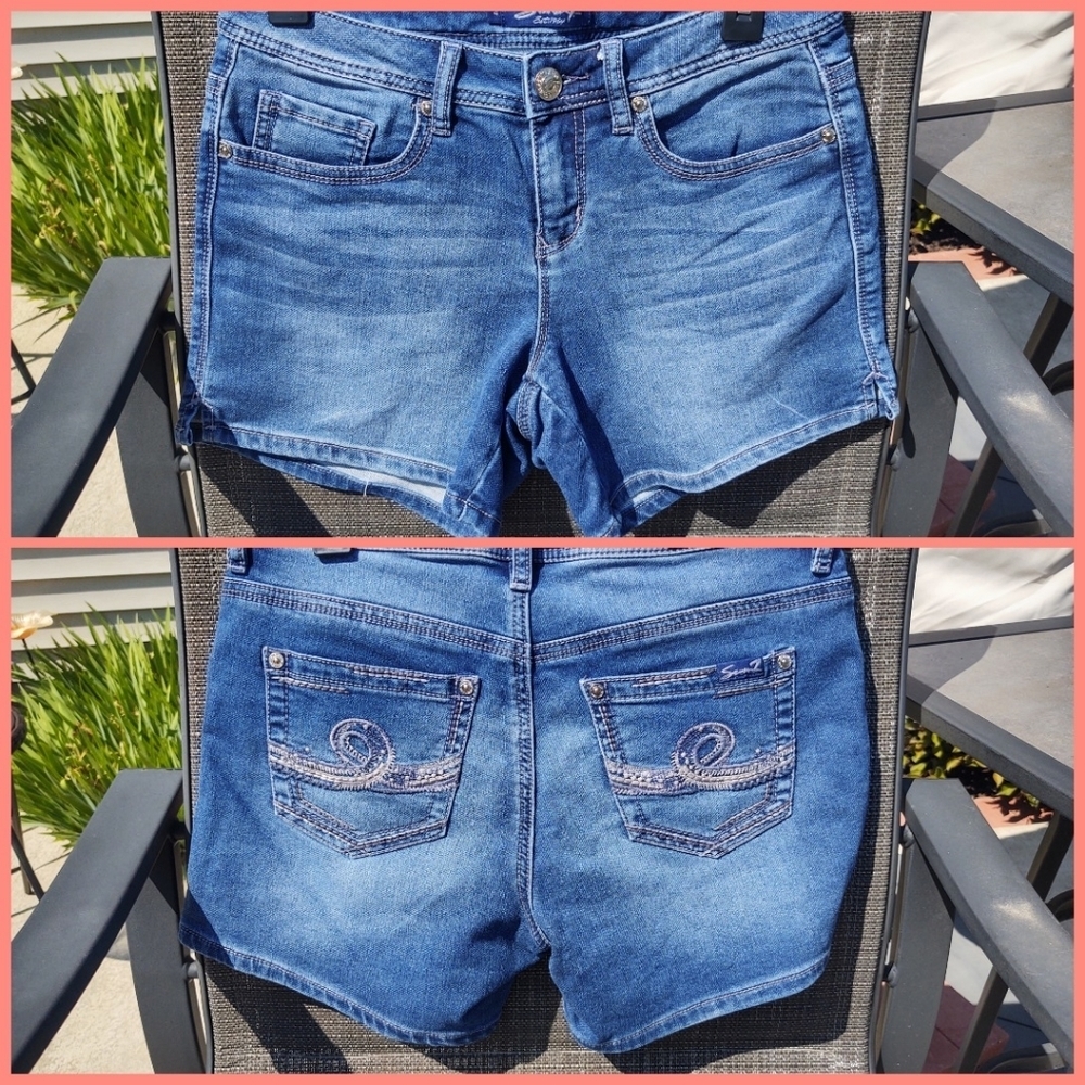 Seven7 Size 4 Jean Shorts!